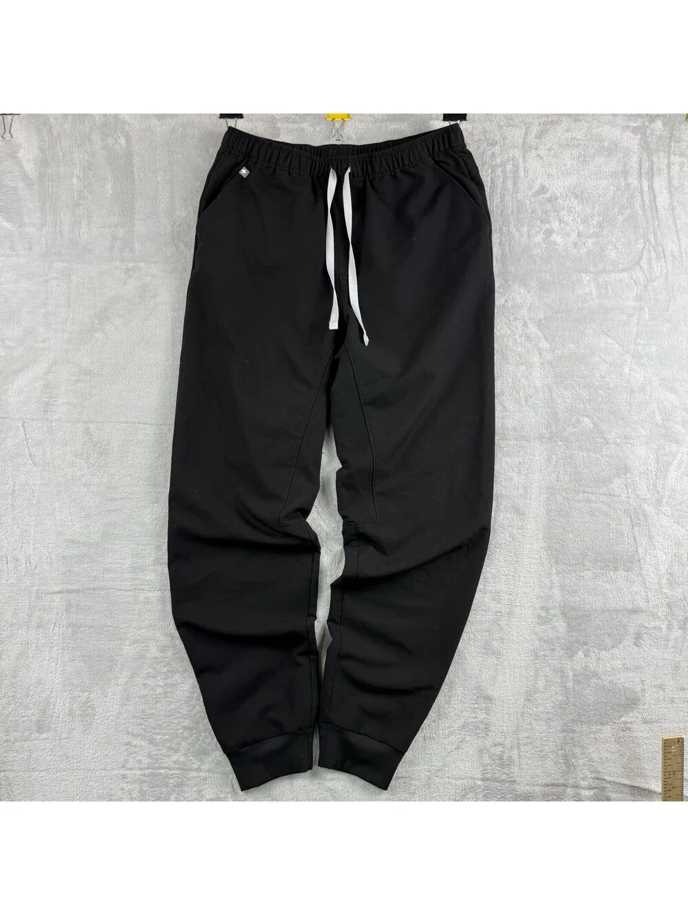 FIGS Tansen Joggers Black Men Sz M/Tall Tech Scrub Uniform Work Medical Pockets